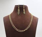 Classic Emerald Necklace